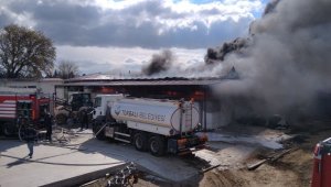 Torbalı'da depoda yangın