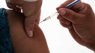 Turizm çalışanlarının aşılaması 7 Nisan'da başlıyor