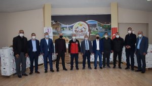 Türk Kızılay'ından Akçadağ'da esnafa gıda yardımı