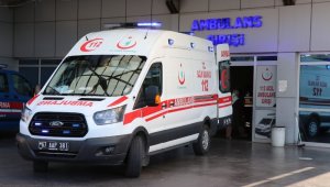 Yanlışlıkla ilaç içen çocuk ölümden döndü