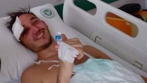 Yoğun bakımdaki futbolcu hayati tehlikeyi atlattı