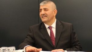 Yunanca isim vermek, İzmir'in sorunlarını çözmüyor