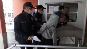 14 yaşındaki kızın uygunsuz fotoğrafını çeken şahıs tutuklandı