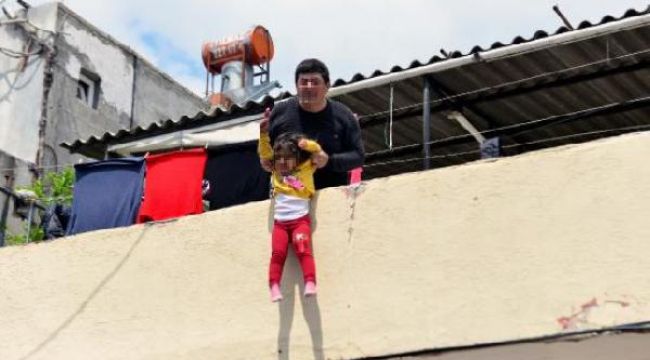 4 yaşındaki kızına kabus yaşattı