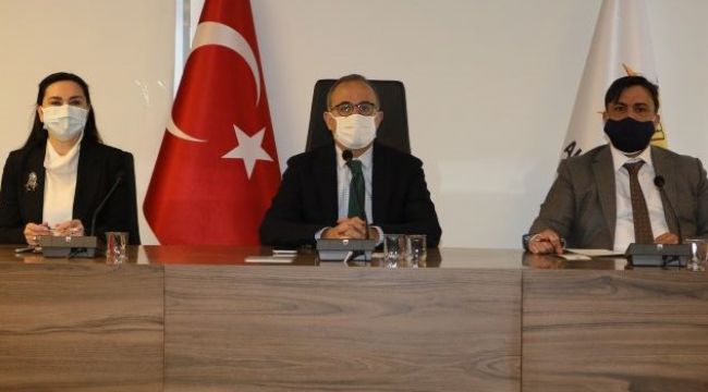 AK Parti, girişimci Roman kadınları ile buluştu