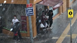 Aniden bastırdı, kaçacak yer bulamadılar