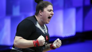 Avrupa Halter Şampiyonası'nda Melike Günal'dan 3 madalya