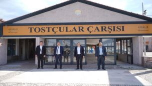 "Ayvalık Tostçular Çarşısı" yenilendi