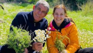 Başkan çiftin mutluluk fotoğrafı