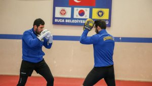 Buca'nın yıldızları Kick Boks Avrupa Kupası yolcusu