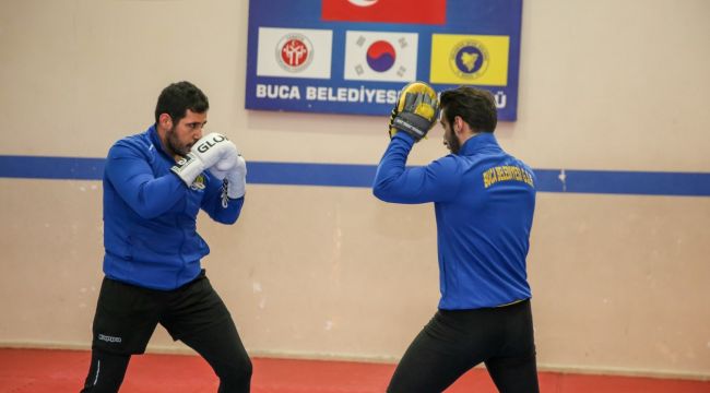 Buca'nın yıldızları Kick Boks Avrupa Kupası yolcusu