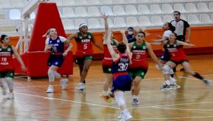 Çeşme Basket farklı yendi