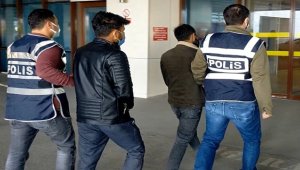 Cezaevinden izinli çıkan sahte savcı ve polis tekrar dolandırdı