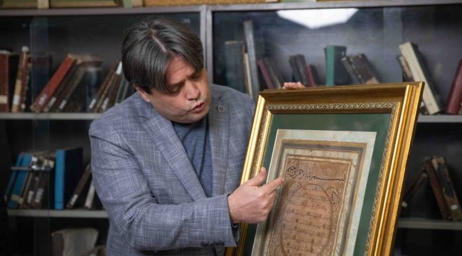 DEÜ, yazma eser arşivini araştırmacıların kullanımına sundu