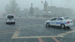 Emniyet Genel Müdürü Aktaş ve İl Emniyet Müdürü Karabörk'ün Polis Haftası mesajı