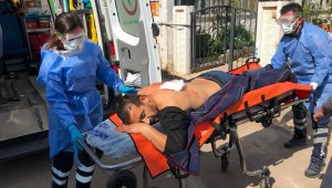 Evde sırtından vurulmuş halde bulundu