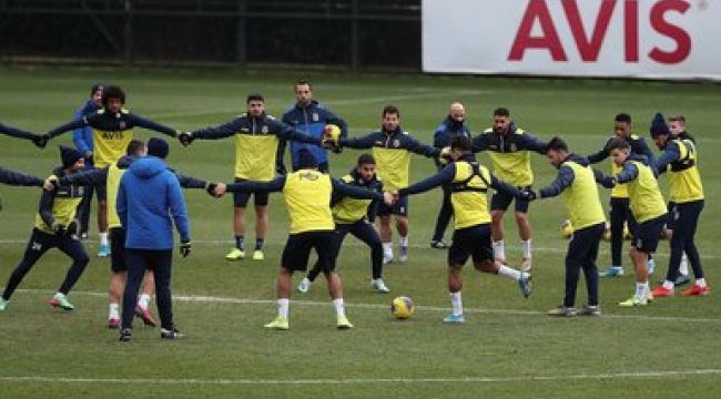 Fenerbahçe, Gaziantep FK maçı hazırlıklarını sürdürüyor