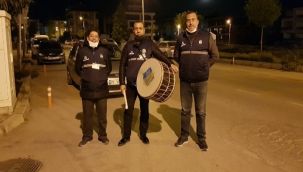 İşsiz kalan müzisyenler Ramazan davulcusu oldu