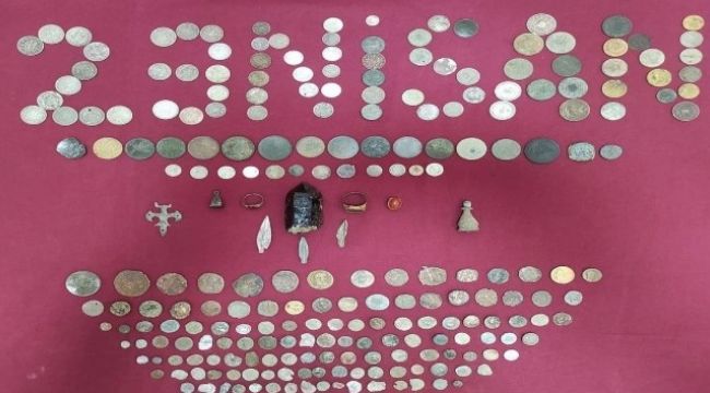 İzmir'de 263 adet tarihi eser ele geçirildi