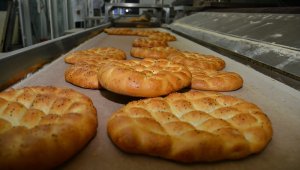 İzmir Kent Ekmek'te Ramazan pidesi 1.5 lira