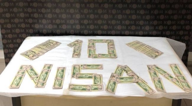 İzmir'de sahte 10 bin ABD doları ele geçirildi