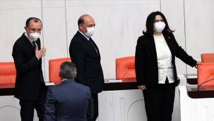 Kabineye atanan üç yeni isim TBMM'de yemin etti