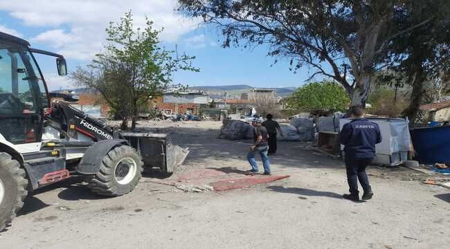 Karşıyaka'da yasa dışı hurdacılara izin yok