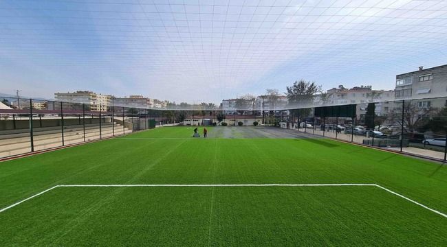 Karşıyaka'nın spor tesisleri yenileniyor