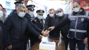 Kavga ihbarında bulunup polislere sürpriz yaptılar