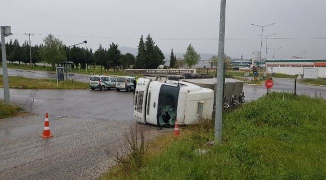 Kaygan zemin kaza getirdi