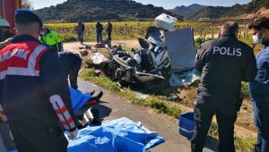 Otomobil üzüm bağına uçtu: 3 ölü