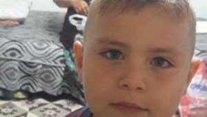 Oyuncakları ile oynarken hayatını kaybetti