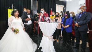 Romanların nikah mutluluğu