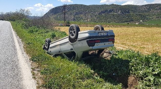 Test sonucunu öğrenmeye giden aile kaza yaptı