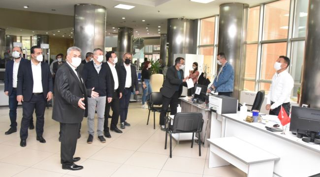 Torbalı'da yeni başkan göreve başladı