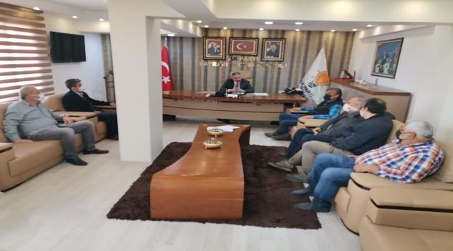 Trafo istemeyen mahalleliden, AK Parti'ye teşekkür ziyareti