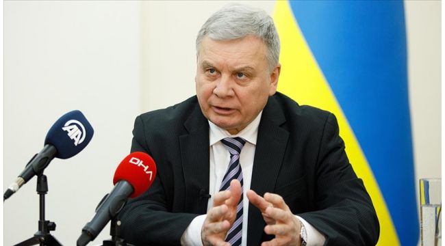 Ukrayna Savunma Bakanı Taran: "Barışçıl çözüm yolu izleyeceğiz"