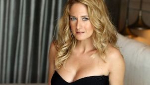 Ünlü oyuncu kanser olduğunu açıkladı