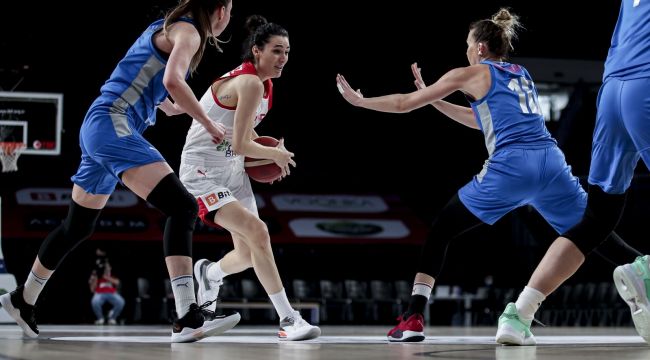 A Milli Kadın Basketbol Takımı, hazırlık maçında Rusya'ya mağlup oldu