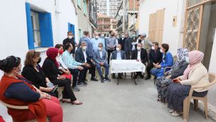 AK Parti İzmir'den 30 ilçede eş zamanlı ziyaretler