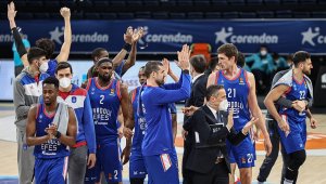 Anadolu Efes, adını finale yazdırdı