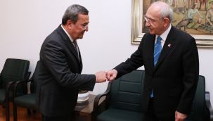 Batur, Kılıçdaroğlu'nu Konak'ın açılışlarına davet etti