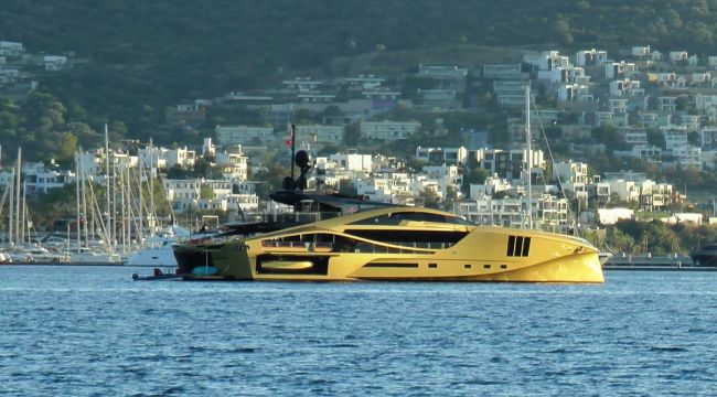 Bodrum'daki bu yata bakan bir daha baktı