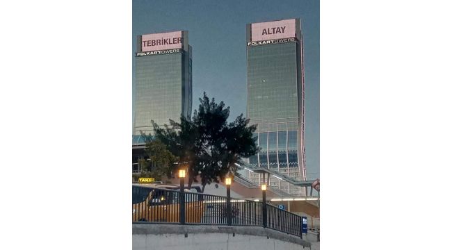 Folkart şampiyonu kutladı 