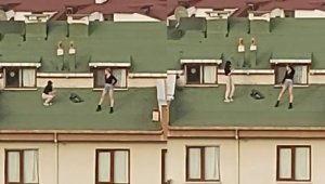 Gençlerin tehlikeli merakı