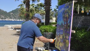 Hem dünyayı geziyor, hem de para kazanıyorlar