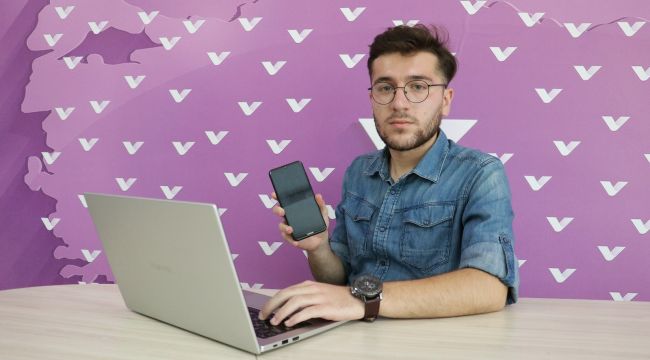 Huawei'nin açığını buldu