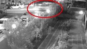 İzmir'de iki çocuğun yaralandığı kaza kamerada