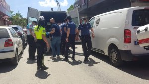 İzmir'de iş yerine silahlı saldırı: 2 ölü, 1 ağır yaralı