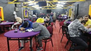 İzmir'de jandarmadan 'Sabri Abi' baskını